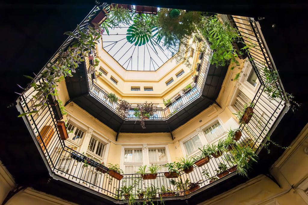 Style&Art Apartment Budapest Exteriör bild